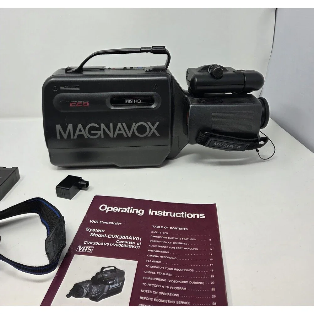 Magnavox CVK300AV01 VHS Movie Maker Camcorder 1989 w/ Manual Battery AS-IS
